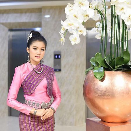 Wish Hotel Ubon Ubon Ratchathani Extérieur photo