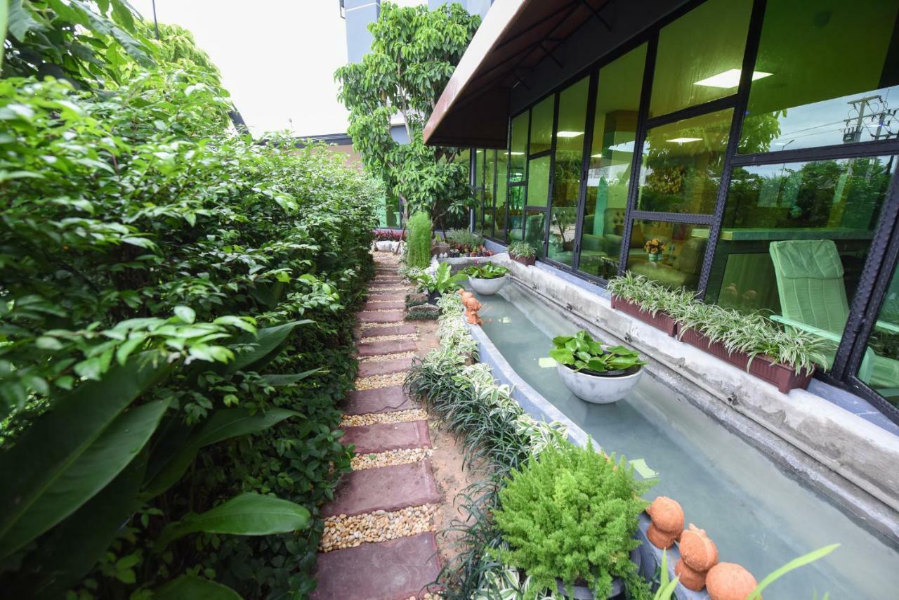 Wish Hotel Ubon Ubon Ratchathani Extérieur photo